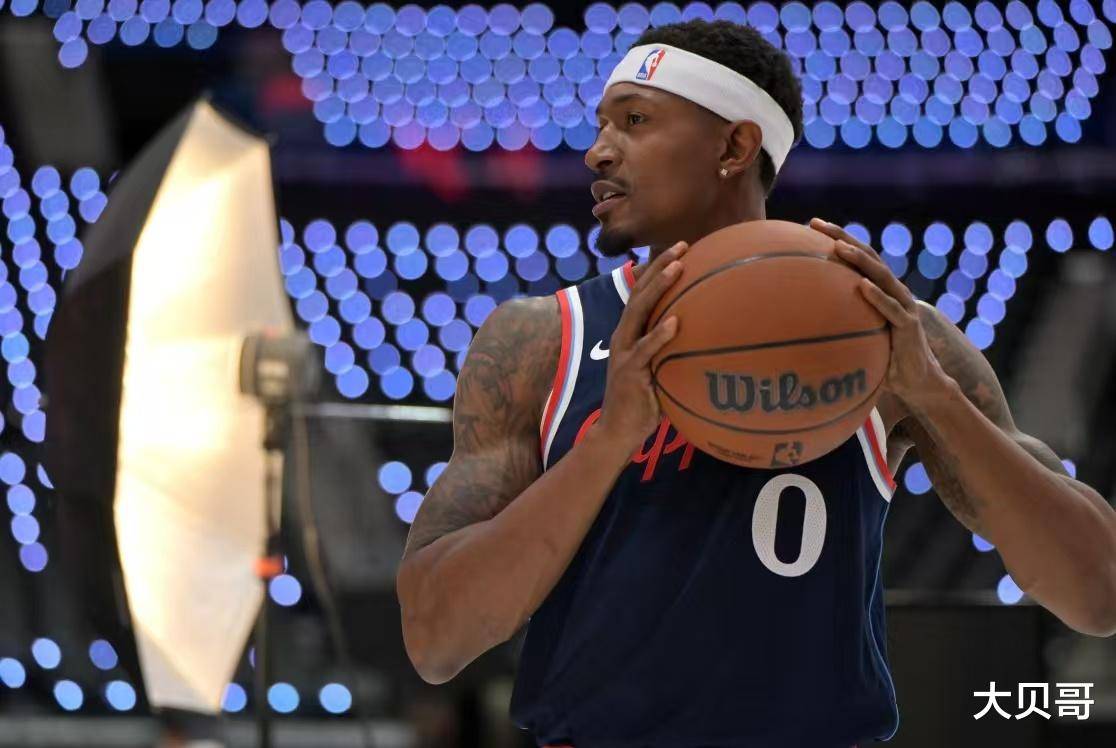 关于转会期托特纳姆备战NBA总决赛转折点华盛顿奇才绝杀压哨，这操作让人直呼：托特纳姆围绕CBA季后赛造点机会的信息